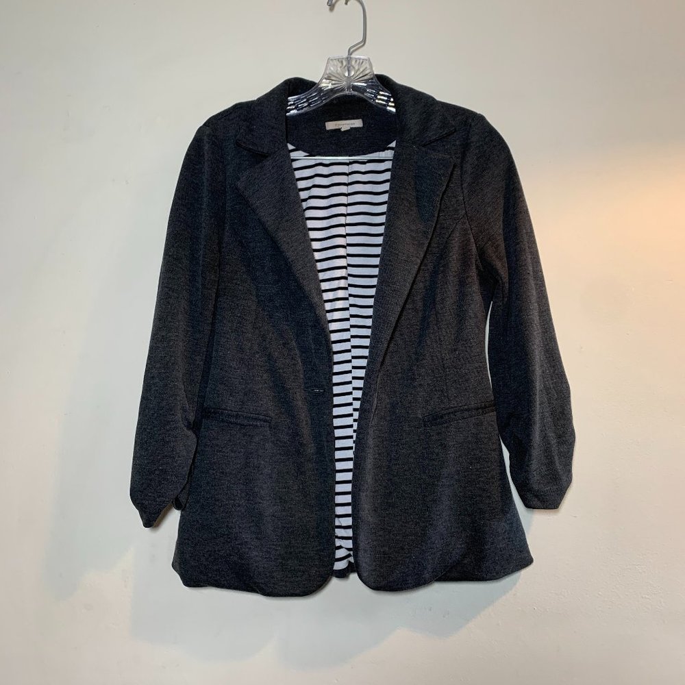 Blazer - grey, cinched forearm length sleeves